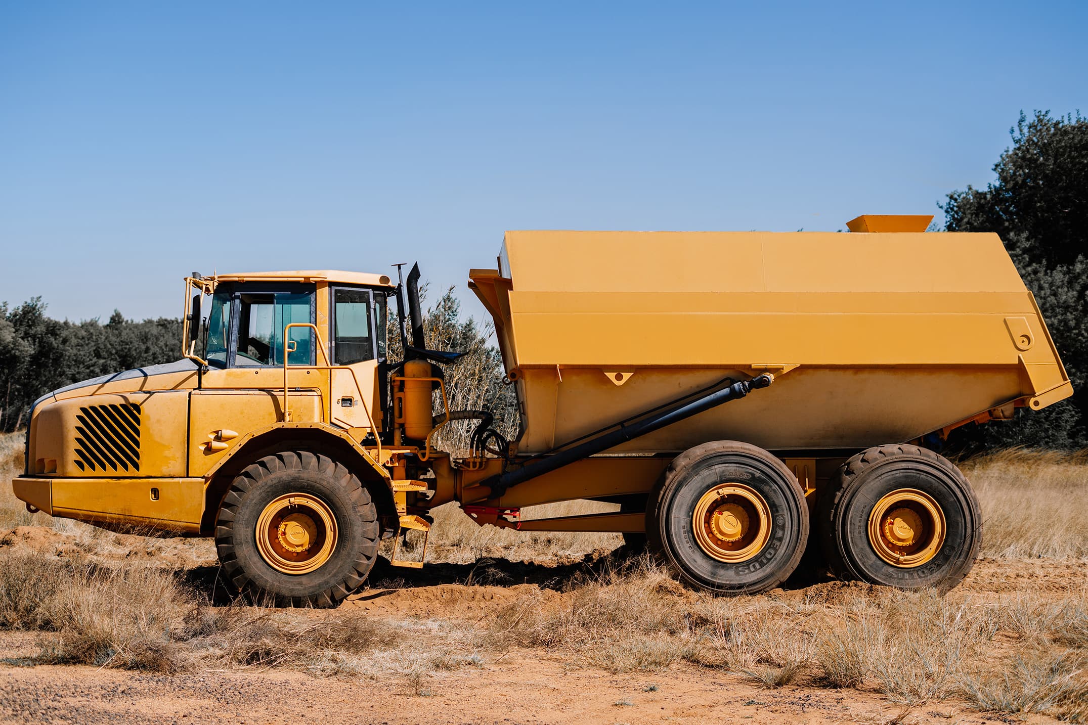 2008 Volvo A30D — photo 1 of 4
